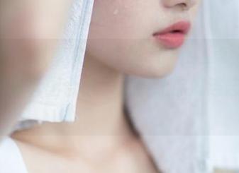 蜜桃社 – 纵享水边魅力，Cris_卓娅祺比基尼写真套图合集，定会让你流连忘返.txt