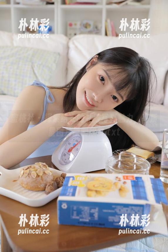 蜜桃社 - 探索结衣的礼服写真魅力，高质量图片原图欣赏.txt