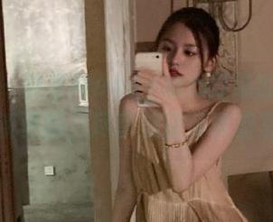 蜜桃社 – 静香Mandy精心打造的镂空图包全新更新，尽享美丽写真盛宴.txt