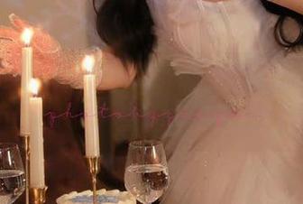 觅芙少女 – 惊艳免费下载！花花网袜写真，春季时尚潮流的完美选择！.txt