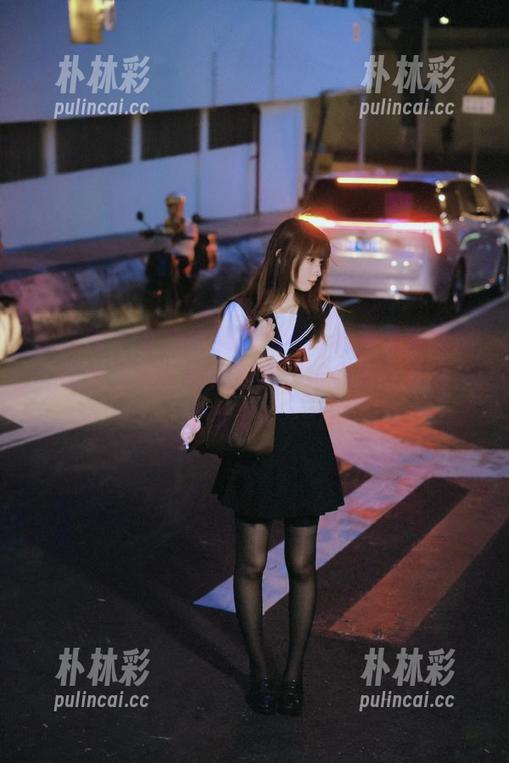 语画界 - 全套杨晨晨Yome秘书写真原图，极致美感与动人姿态，给你不一样的艺术享受！.txt