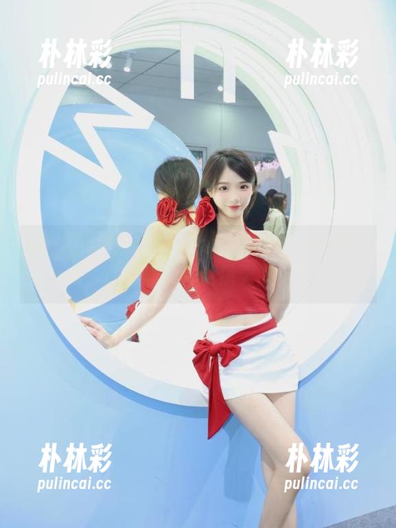 语画界 - 杨晨晨sugar独家纯白风格写真合集，让你的创作更添灵感资源.txt