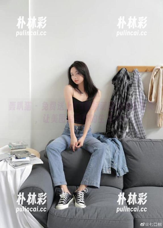 轰趴猫 - 免费送上K8傲娇萌萌白衬衫写真，让美图点亮你的生活.txt