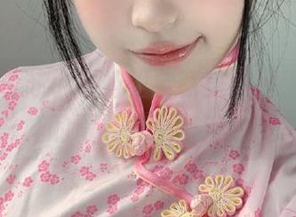 轰趴猫 – 苏小暖姐姐全新美图更新，展现不一样的青春气息与活力！.txt