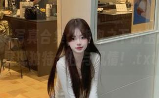 金鱼yui写真合集：旗袍之下的玉藻前，展现独特个性与风情！.txt