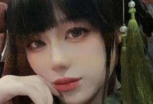 阿九从不咕咕白丝写真资源免费奉送，捕捉青春与美丽的每一瞬.txt