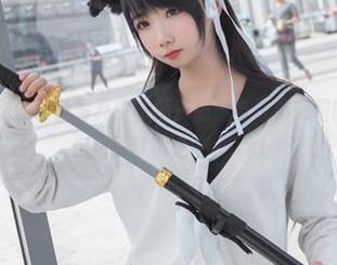 在雪琪SAMA的蕾丝写真中，感受细腻与优雅交织的美图，仿佛走进了梦境之中。.txt