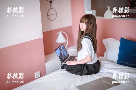 燃烧你的眼睛！青水百合子套装精选图片合集震撼上线！.txt