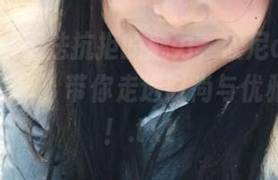 青豆客 – 无法抗拒的魅力，欧尼anne泳装美图分享，带你走进时尚与优雅的世界！.txt