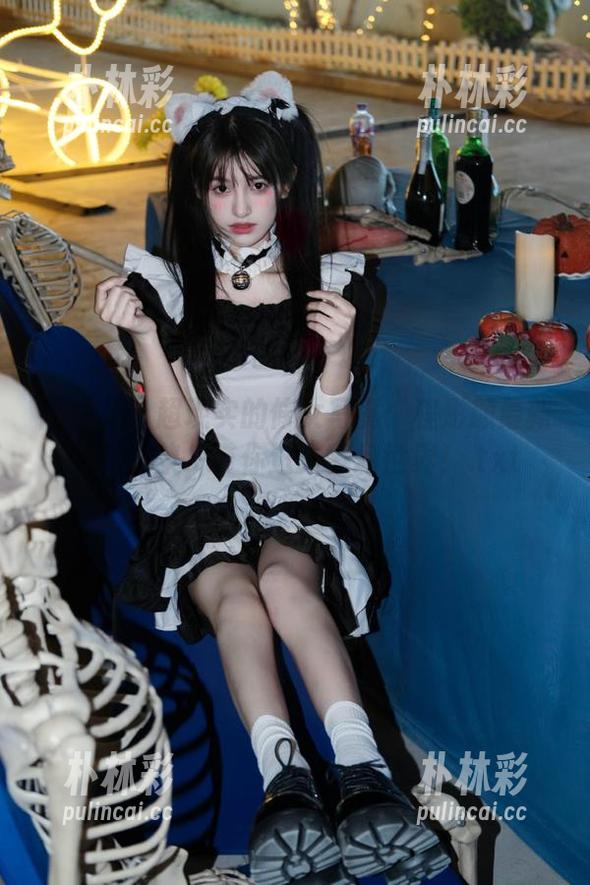 青豆客 - 超现实的修女写真：程彤颜最新更新合集，带你进入梦幻世界！.txt