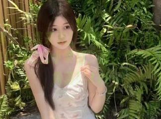 青豆客 – 合集来袭！颖莹儿YY的甜心套图，快来领取你的小幸福，别让单身狗孤独在角落！.txt