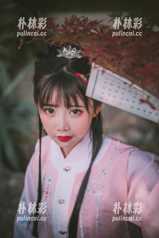 享受面饼仙儿的美图之旅，碧蓝航线与可畏兔兔下载全攻略.txt