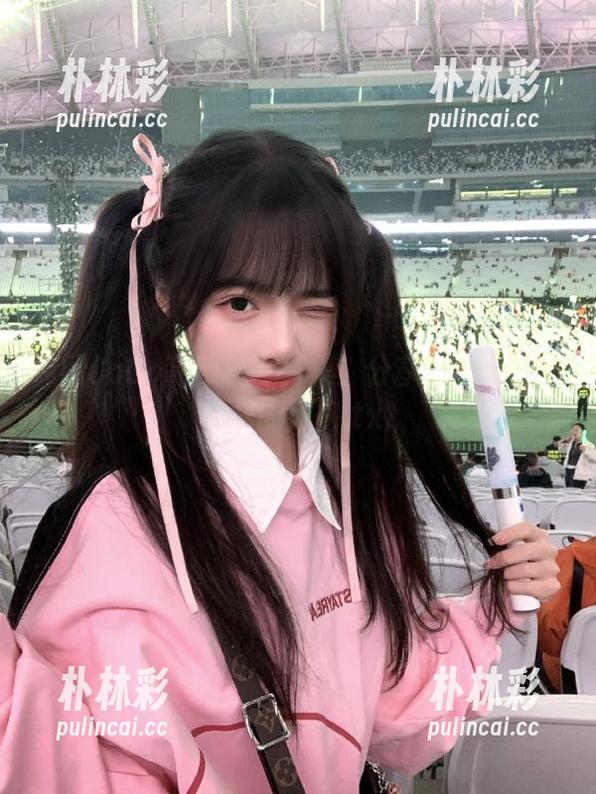 韩国CoCo高跟鞋写真集：分享原图感受不一样的风格.txt