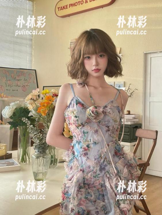 风之领域风格独特，免费合集里的小拳拳捶你胸口让人忍不住多看几遍！.txt