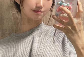 黑丝写真中的魔物喵nigisa，揭开她私拍的搞笑秘密，笑到你停不下来！.txt